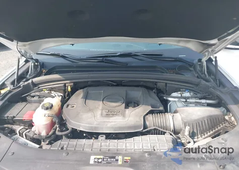 2022 Jeep Grand Cherokee Overland 4X4 z USA, uszkodzony, nr VIN 1C4RJHDGXN8576813